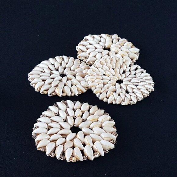 4pcCowrie Seashell Coasters Set Beach House Tropical - Picture 3 of 9